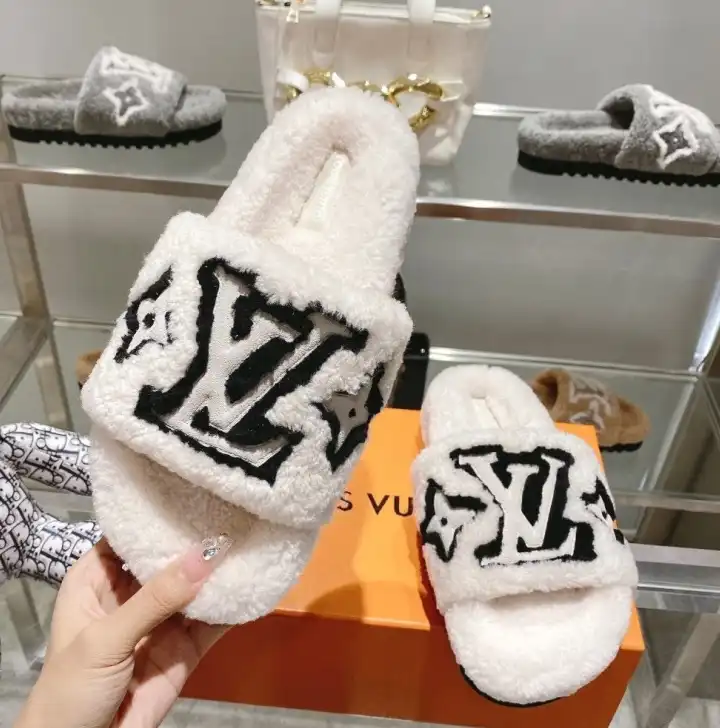 hype LV Slippers