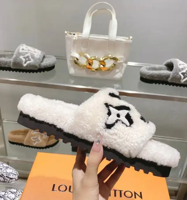 hype LV Slippers