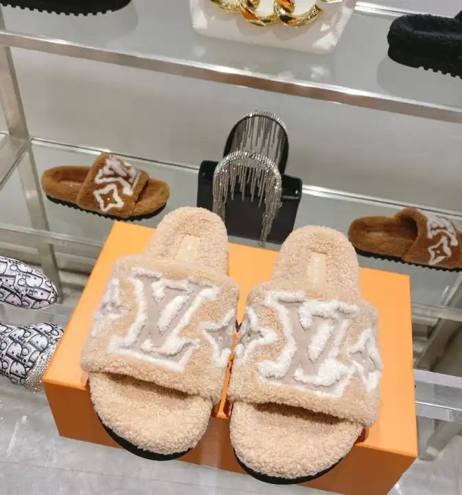 hype LV Slippers