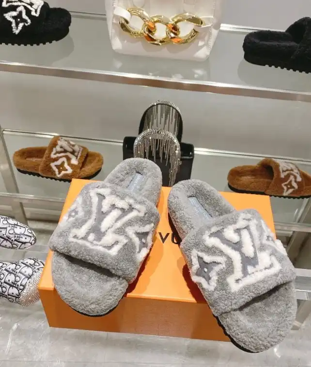 hype LV Slippers