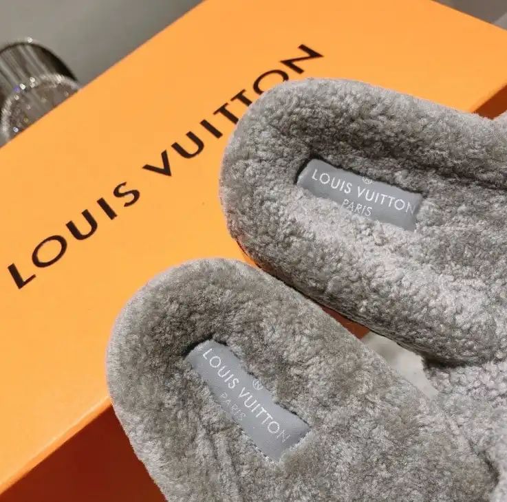 hype LV Slippers