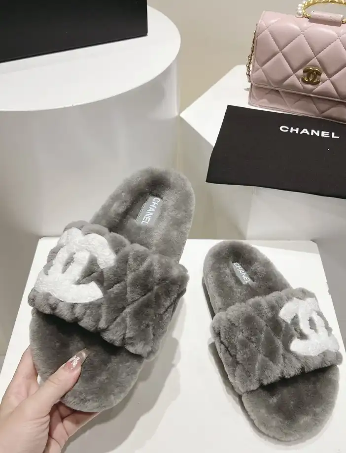 hype Chanel Slippers