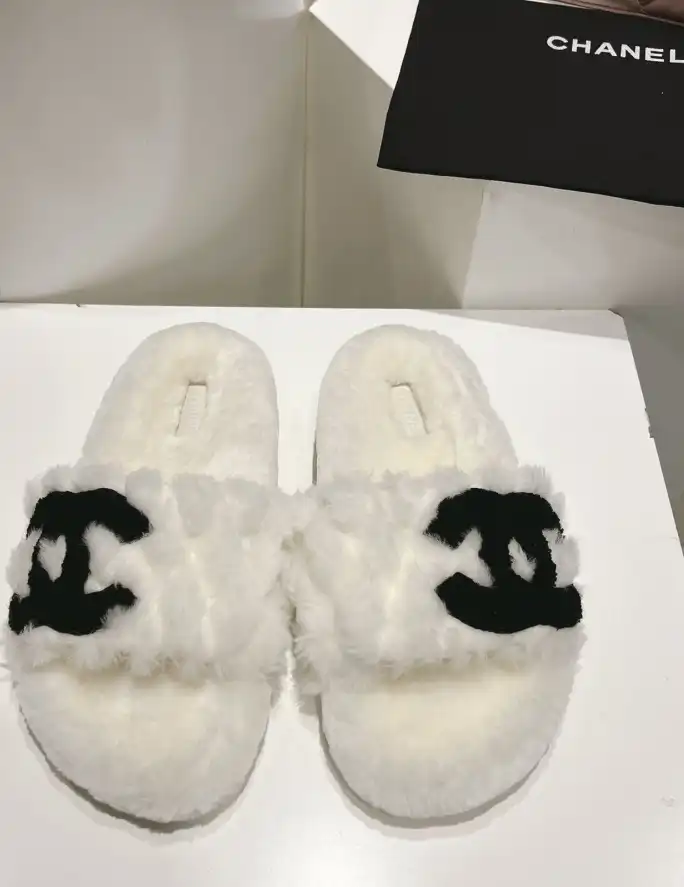 hype Chanel Slippers