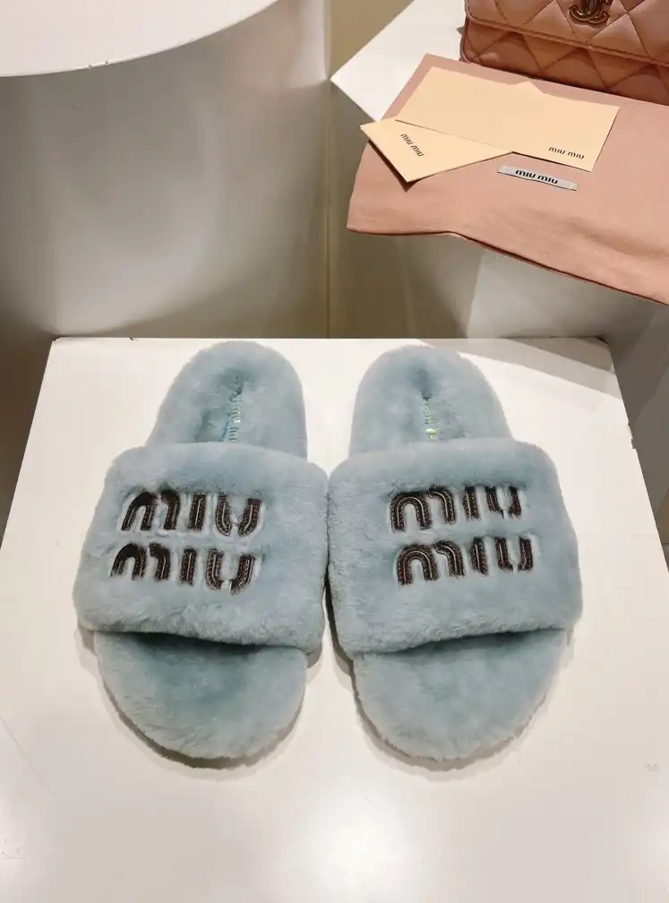 hype Miu Miu Slippers