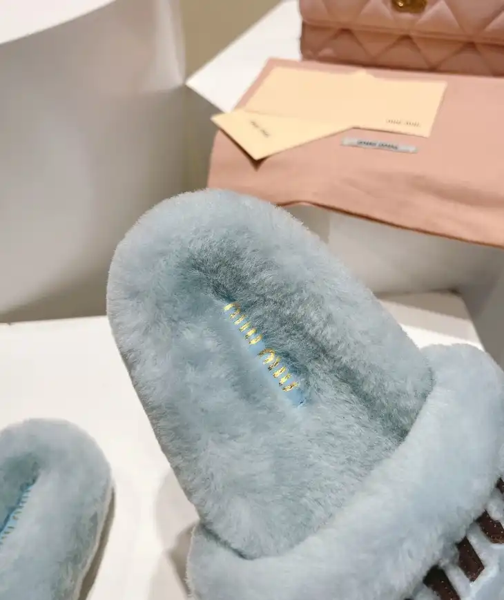 hype Miu Miu Slippers