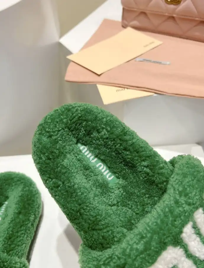 hype Miu Miu Slippers