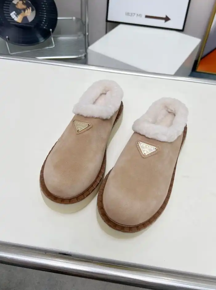 hype Prada Slippers