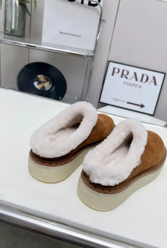 hype Prada Slippers