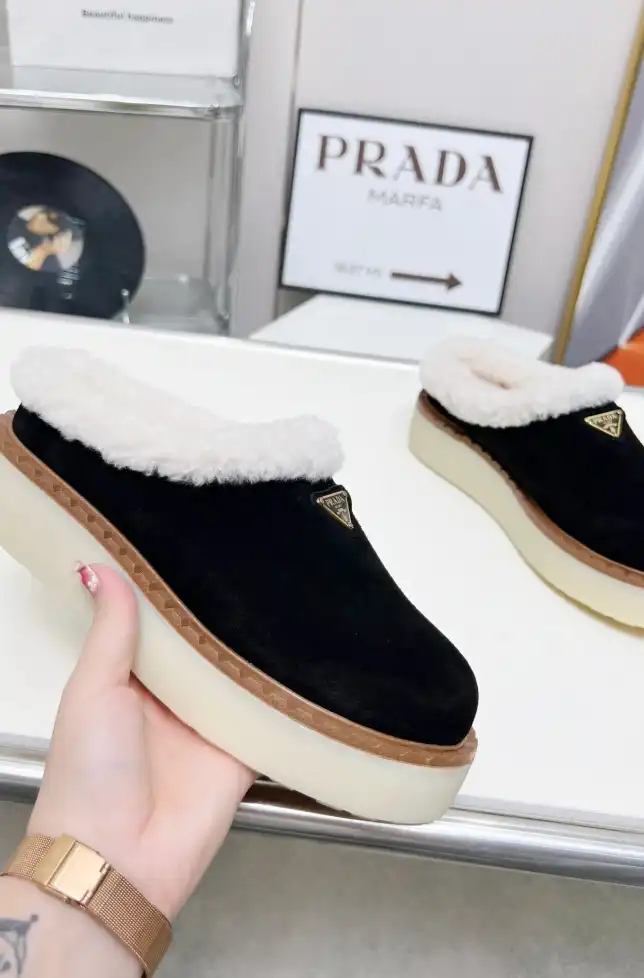 hype Prada Slippers