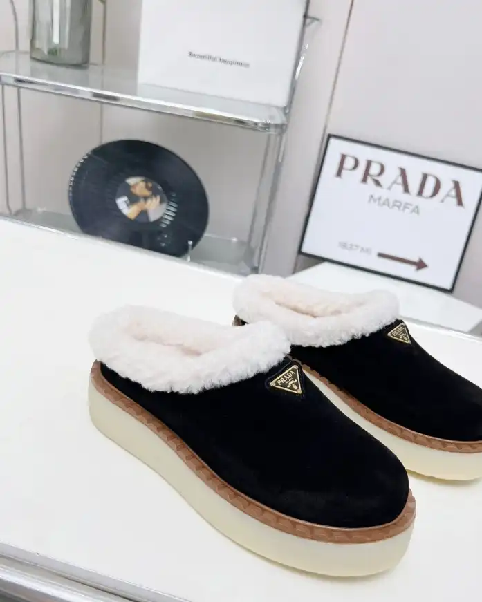 hype Prada Slippers