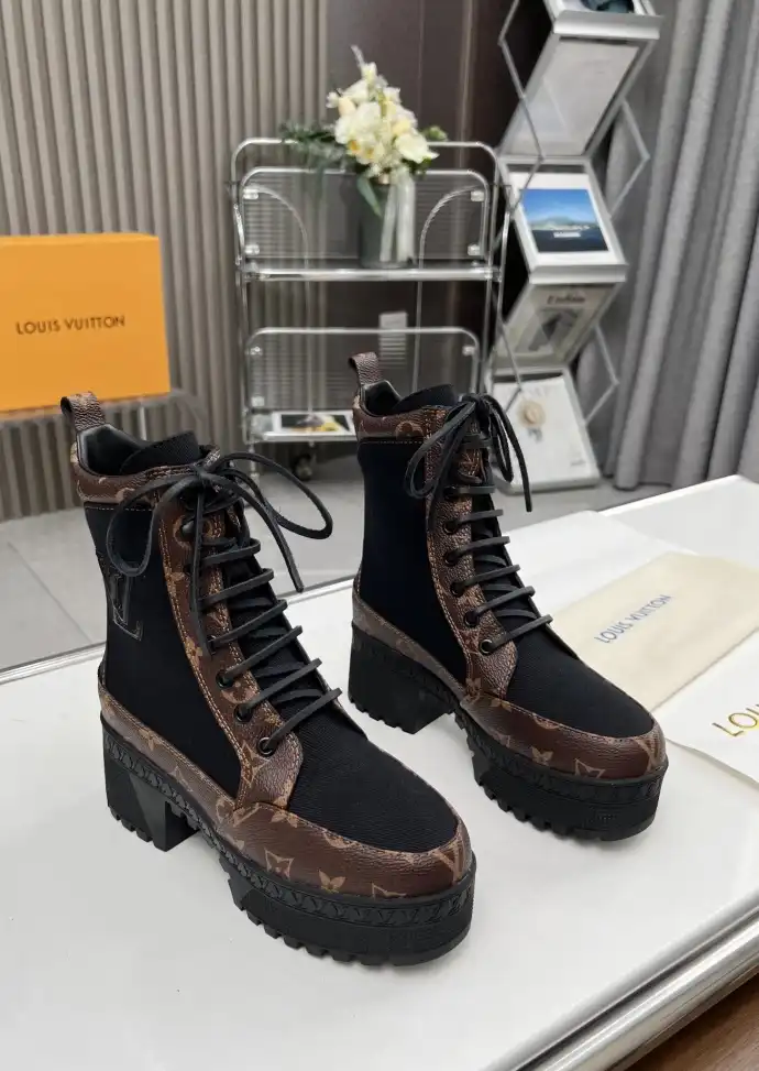 hype LV Boots