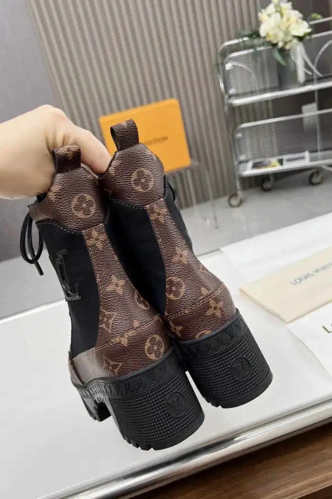 hype LV Boots