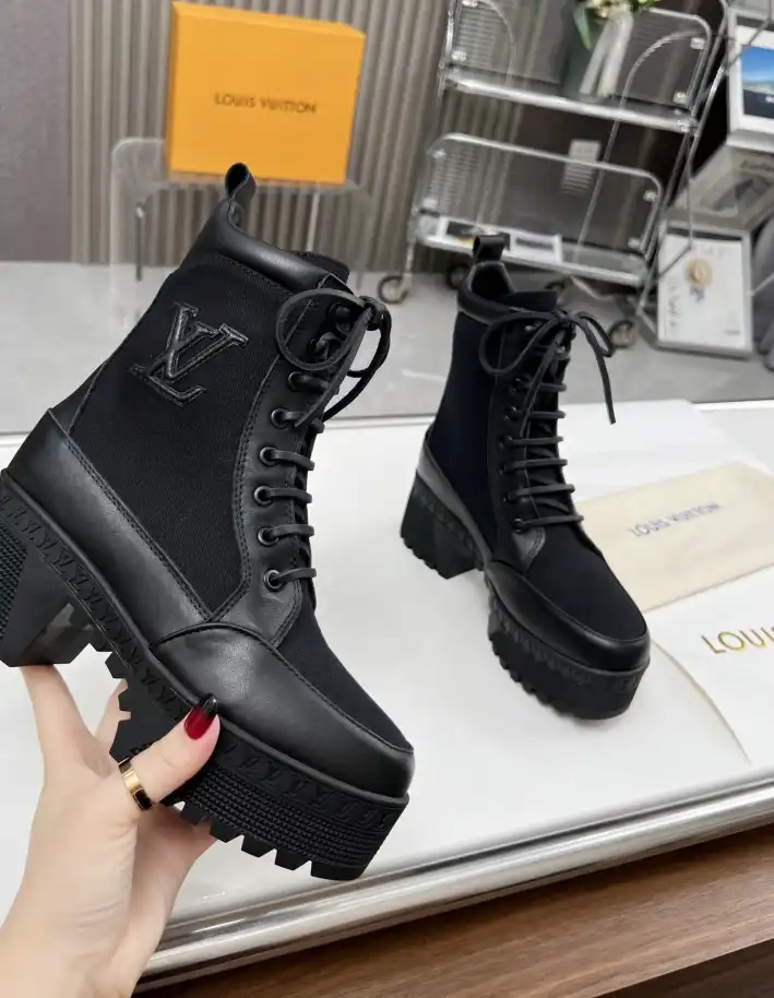 hype LV Boots