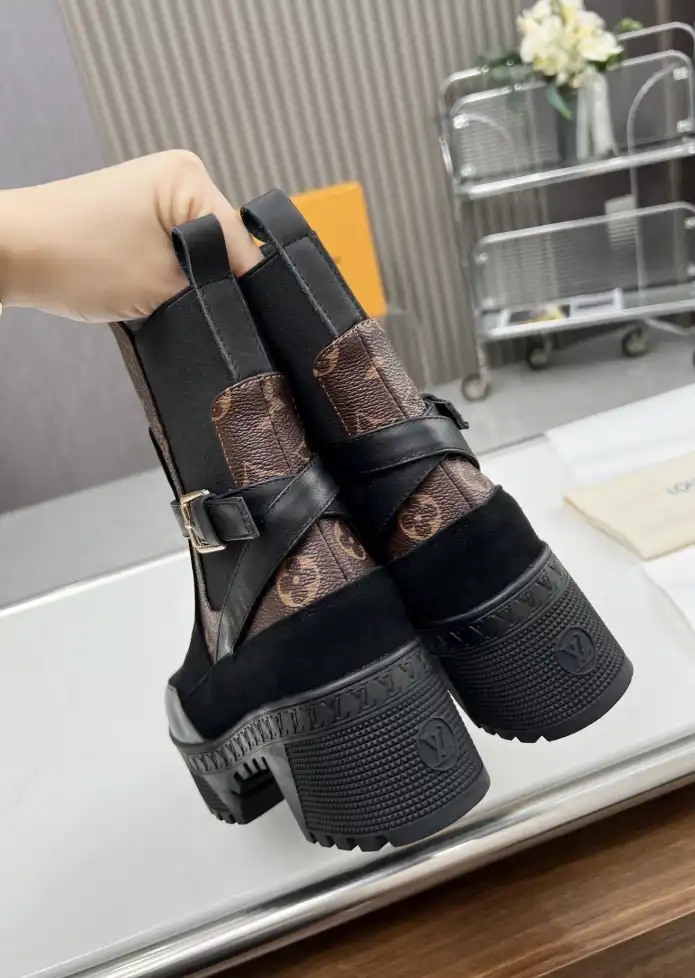 hype LV Boots