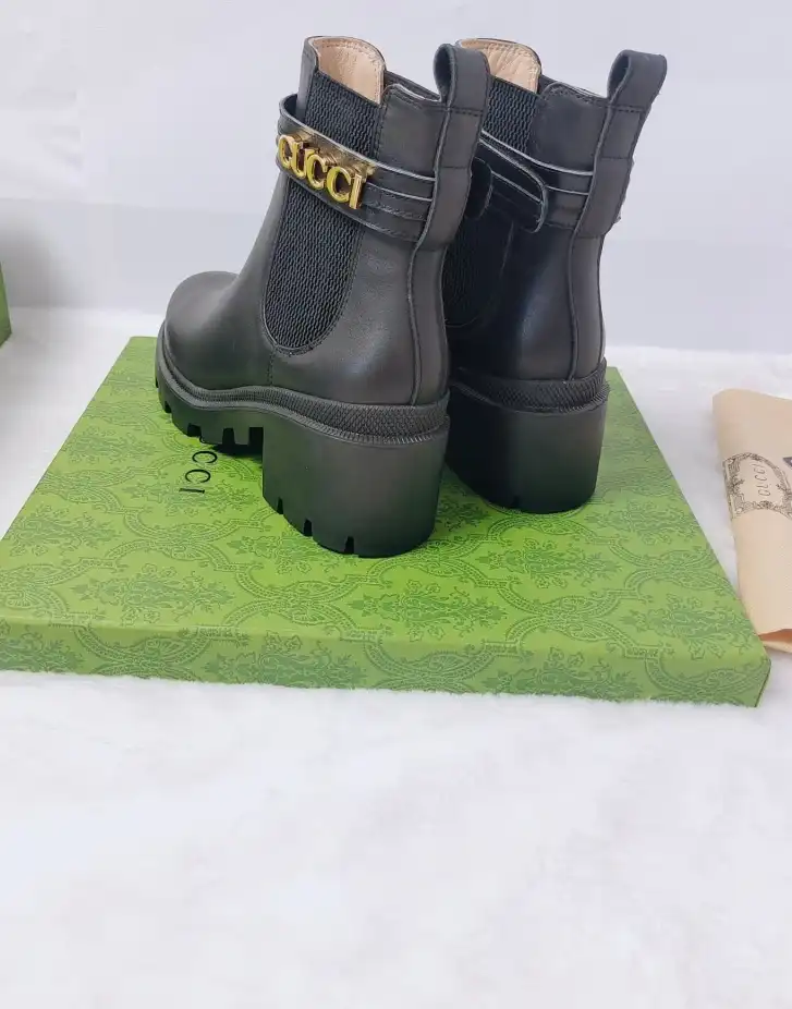 hype Gucci Boots