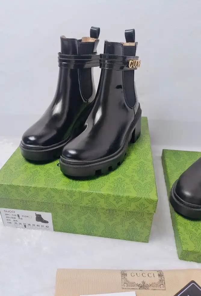 hype Gucci Boots