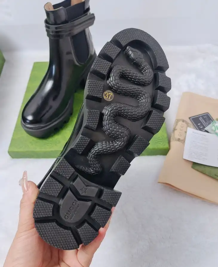 hype Gucci Boots