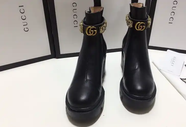 hype Gucci Boots