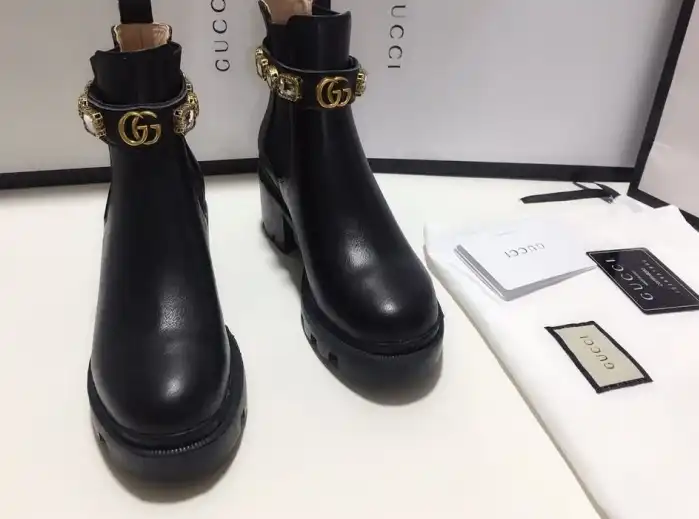 hype Gucci Boots