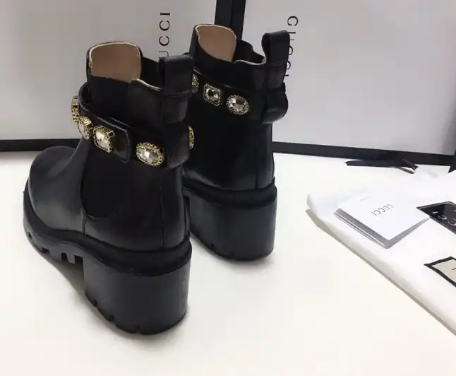 hype Gucci Boots