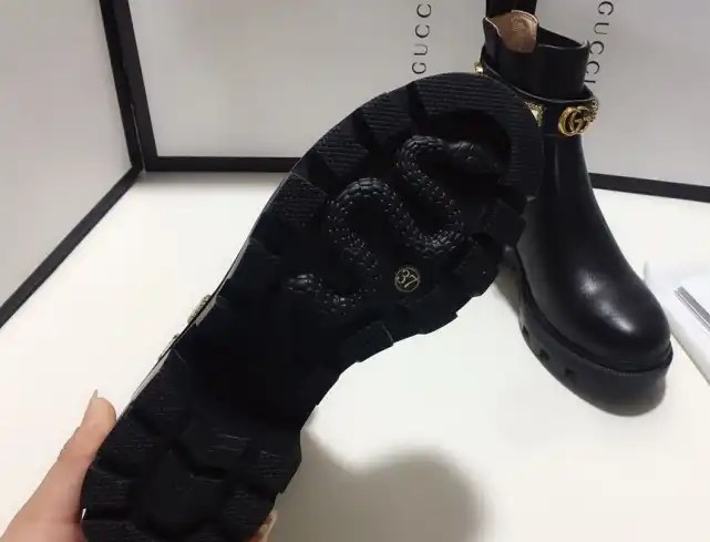 hype Gucci Boots