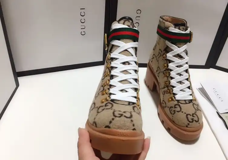 hype Gucci Boots