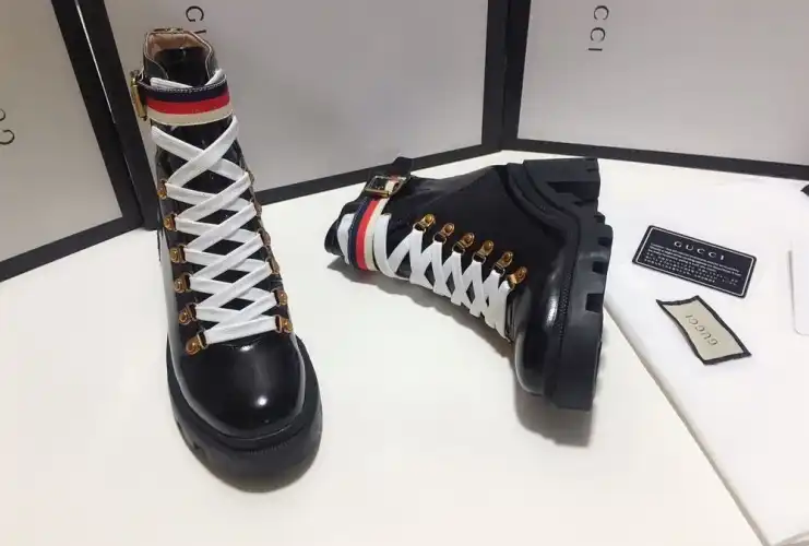 hype Gucci Boots