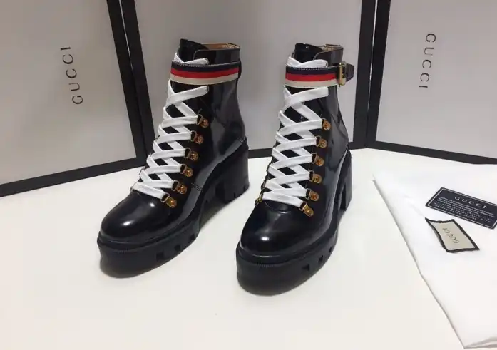 hype Gucci Boots