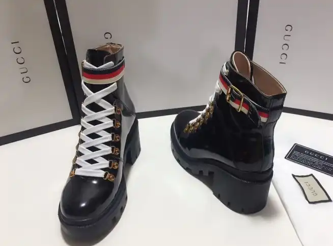 hype Gucci Boots