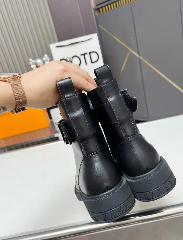 hype LV Boots