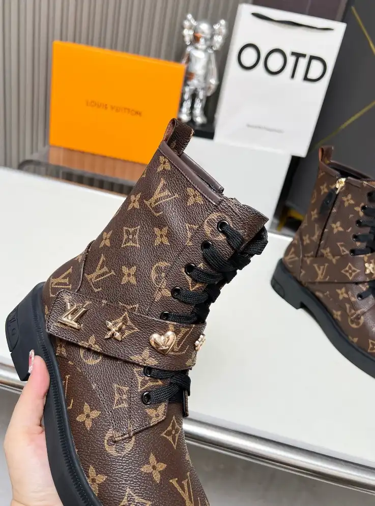 hype LV Boots