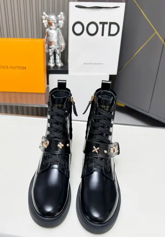 hype LV Boots