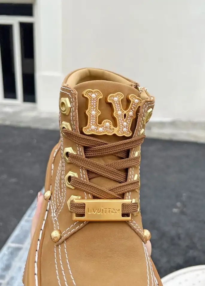 hype LV Boots