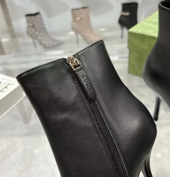 hype Gucci Boots