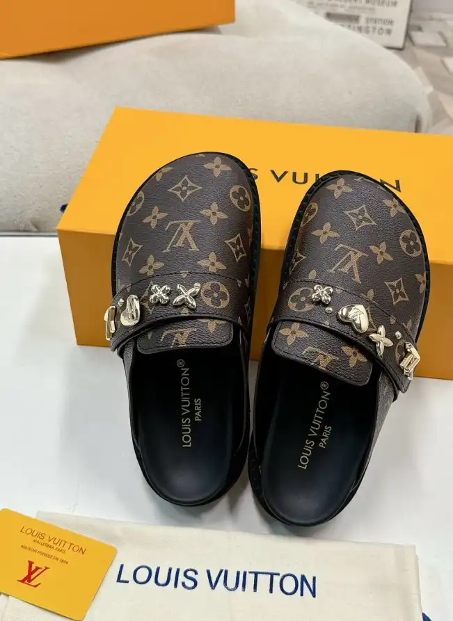 hype LV Slippers