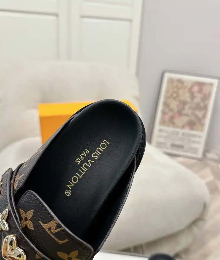 hype LV Slippers