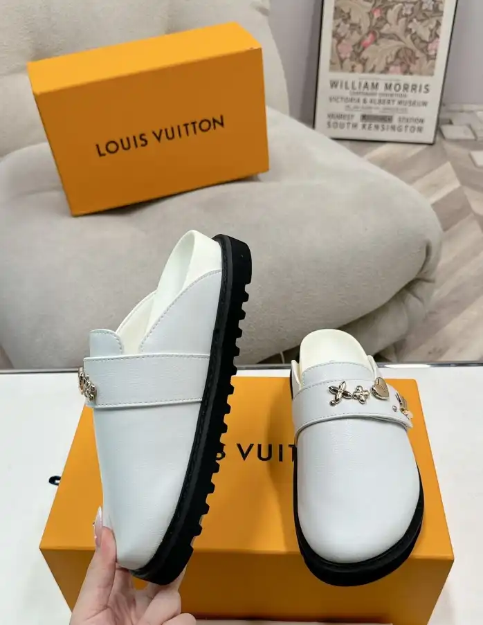 hype LV Slippers