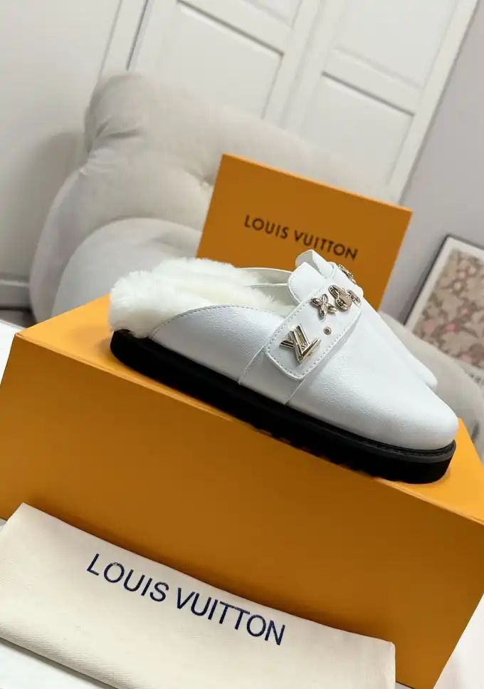 hype LV Slippers