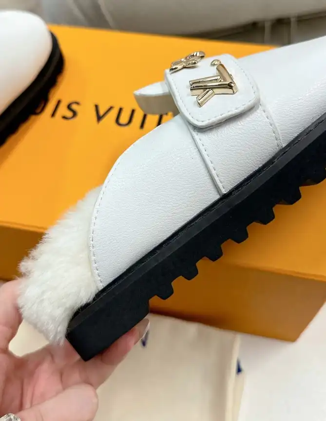 hype LV Slippers