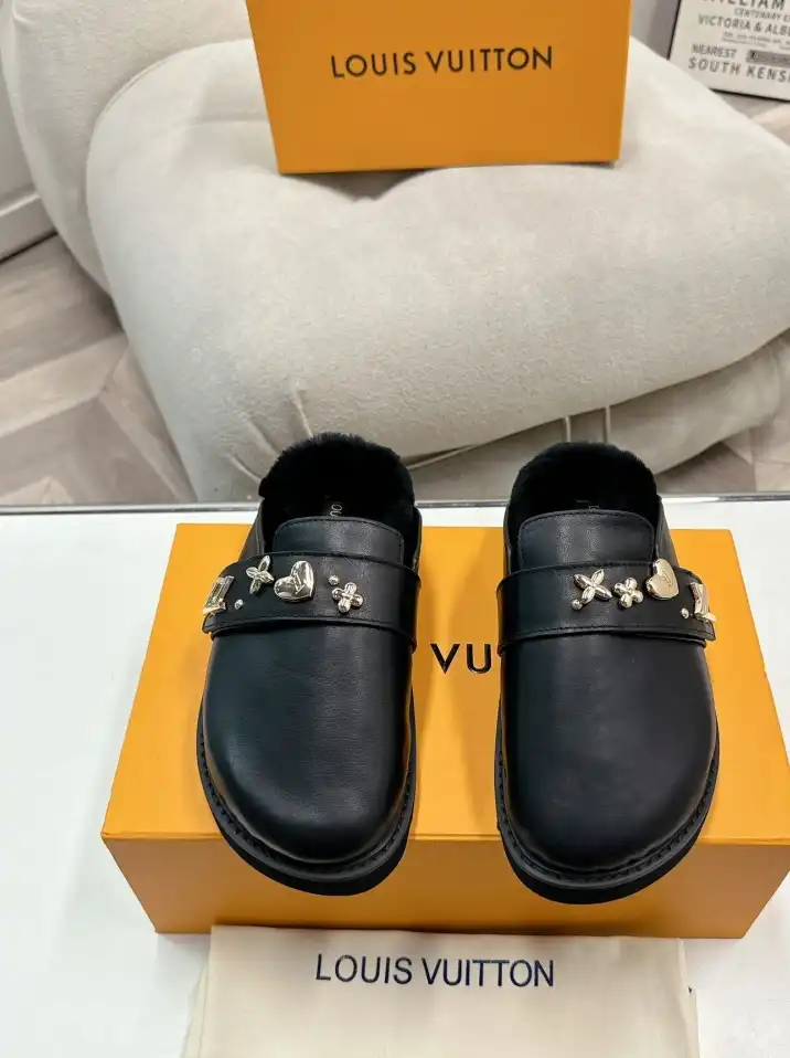 hype LV Slippers