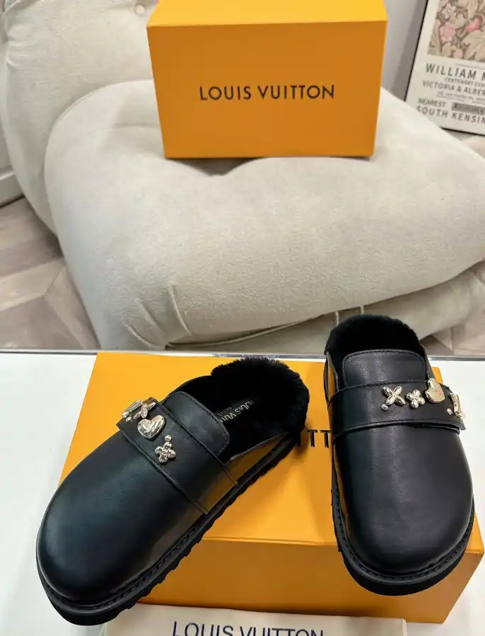 hype LV Slippers