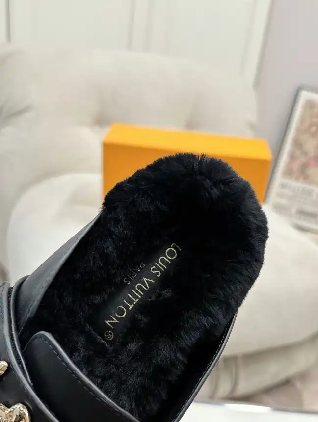 hype LV Slippers