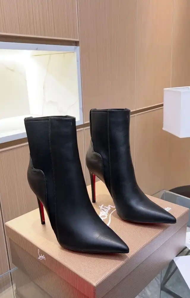 hype Christian Louboutin Boots