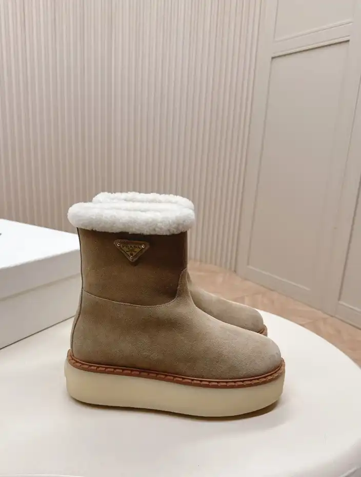 hype Prada Boots