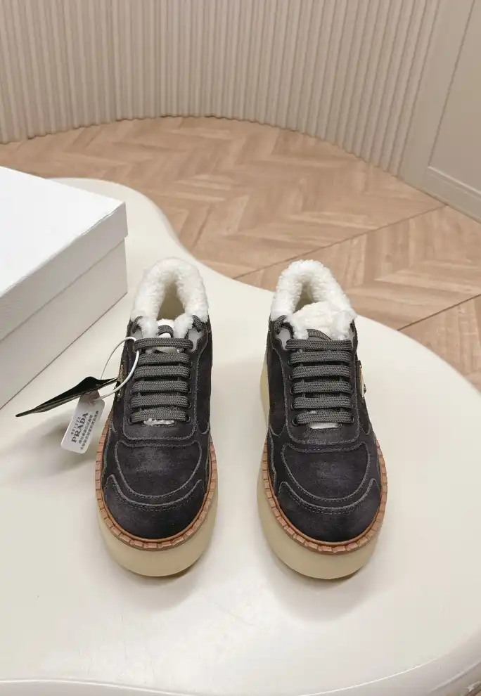 hype Prada Casual Shoes