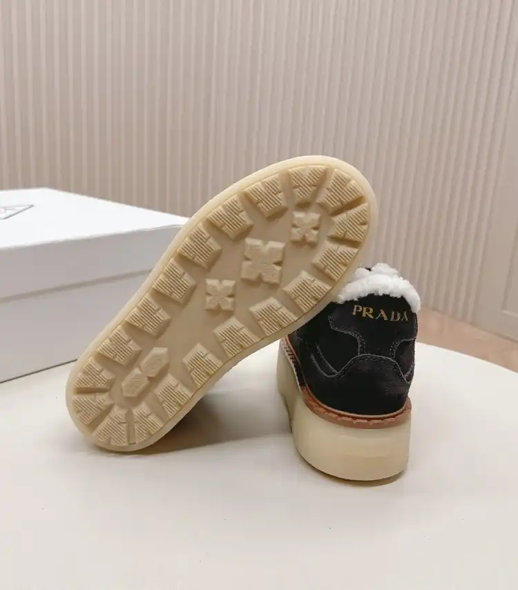 hype Prada Casual Shoes