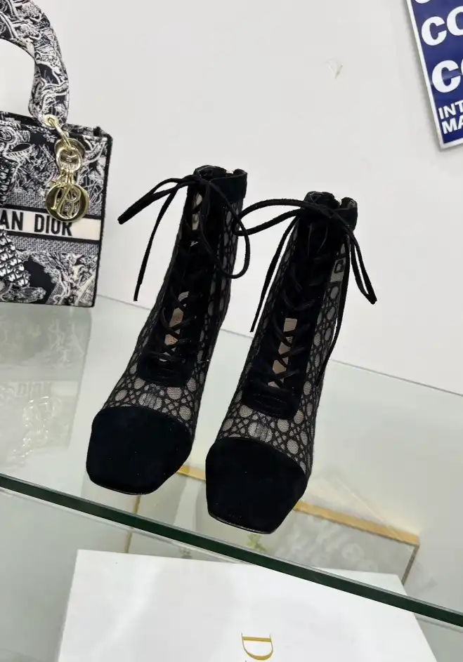 hype Christian Dior Boots