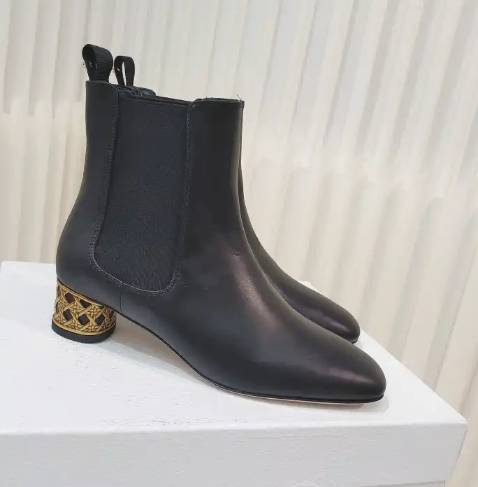 hype Christian Dior Boots