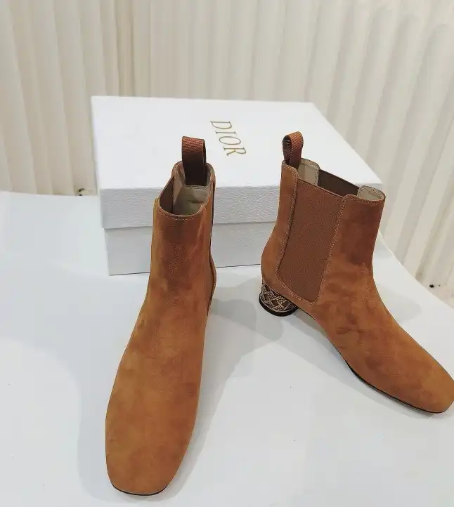 hype Christian Dior Boots