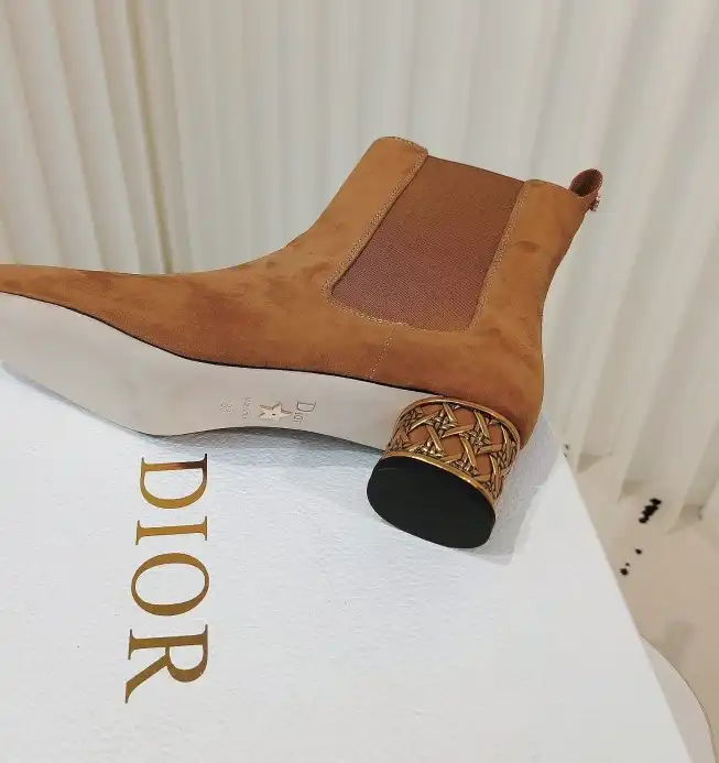 hype Christian Dior Boots